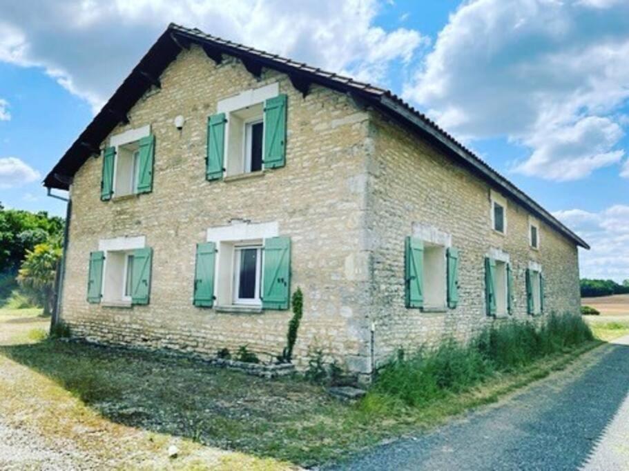 The Charming Private Farmhouse At La Grenouillere Puyreaux Exterior photo