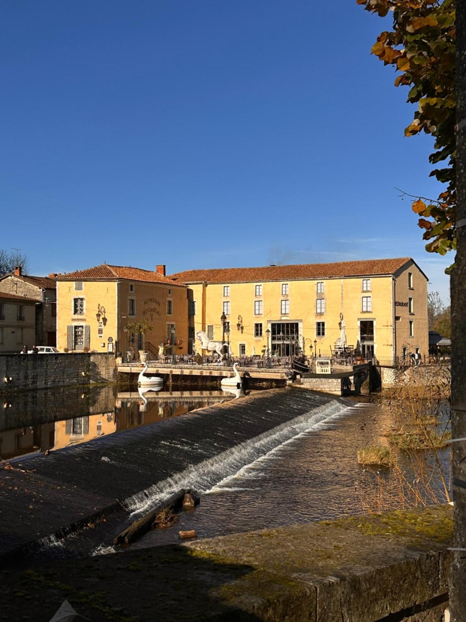 The Charming Private Farmhouse At La Grenouillere Puyreaux Exterior photo